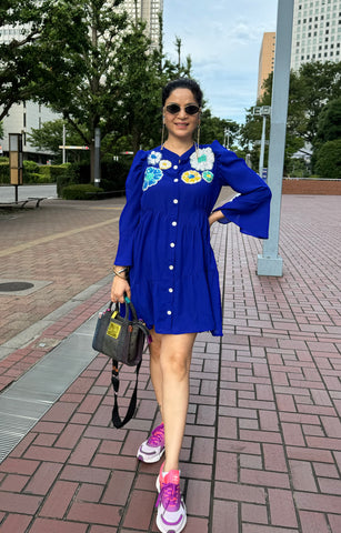 6 Flower Dress 6 Flower Dress