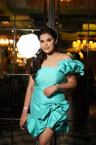 One shoulder silk dress One shoulder silk dress