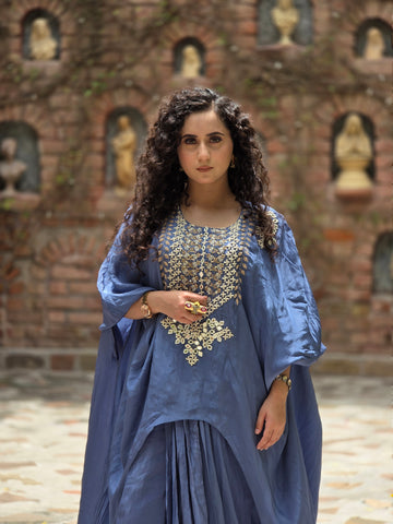 Embroidered neck drape set - grey Embroidered neck drape set - grey