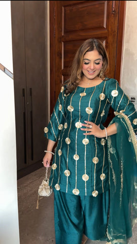 Farshi suit Farshi suit