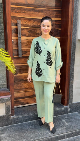 Olive green linen coord set Olive green linen coord set