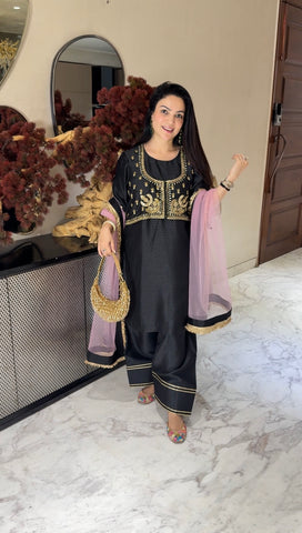 Dabka work suit Dabka work suit