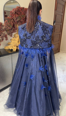 Open cape gown Open cape gown