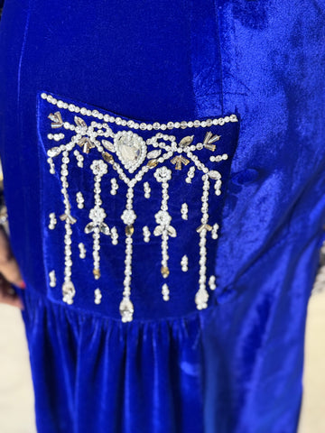 Velvet drooping gown Velvet drooping gown