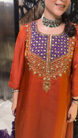 Tissue suit Tissue suit