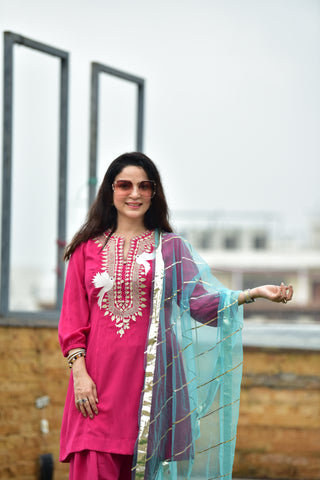 Gulabi suit Gulabi suit
