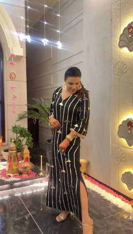 One piece long silhouette One piece long silhouette