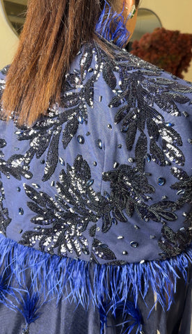 Open cape gown Open cape gown