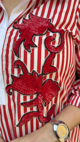 Red Stripes White Collar Red Stripes White Collar