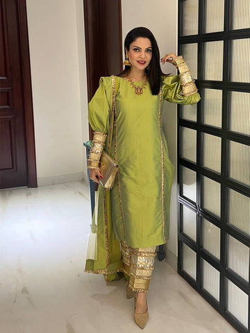 Golden Gota Silk Suit Golden Gota Silk Suit