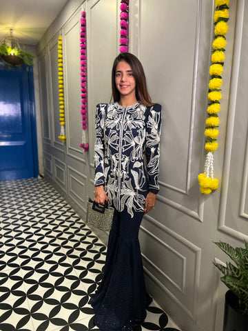 Handwork Top with bell bottoms Handwork Top with bell bottoms