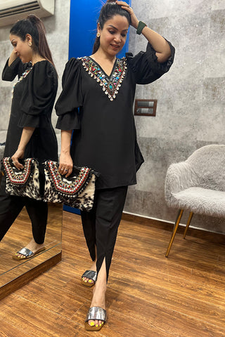 Black Antique Work Set Black Antique Work Set