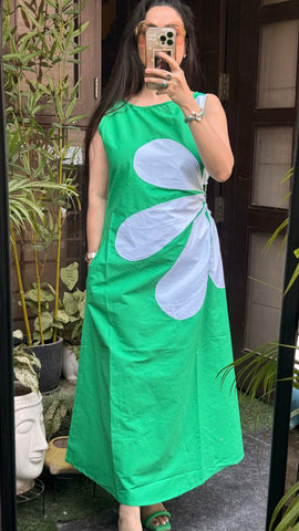 One side flower dress