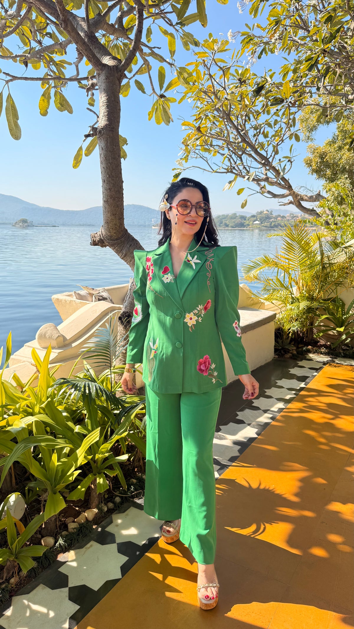 Green travel blazer set