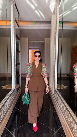 Cape sleeves blazer set