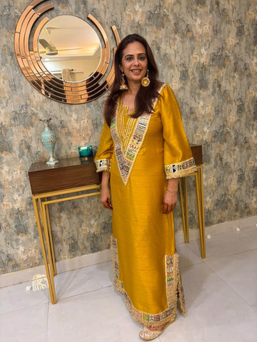 One piece long silhouette