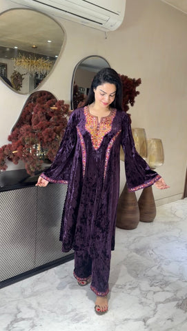 Velvet noorah choga set