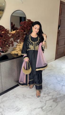 Dabka work suit