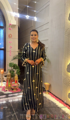 One piece long silhouette