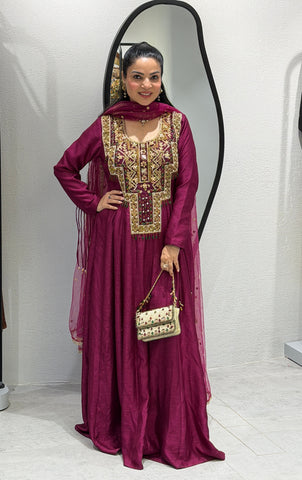 Handwork Suit
