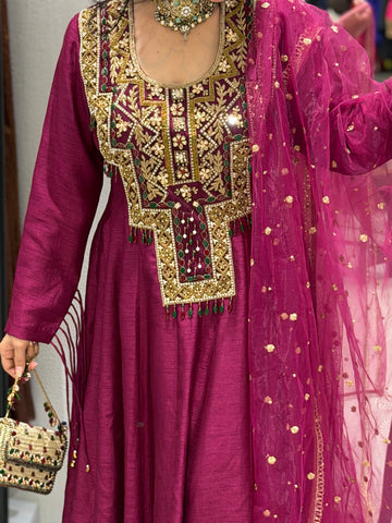 Handwork Suit