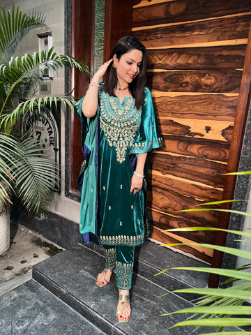 Green Embroidered kaftan Set